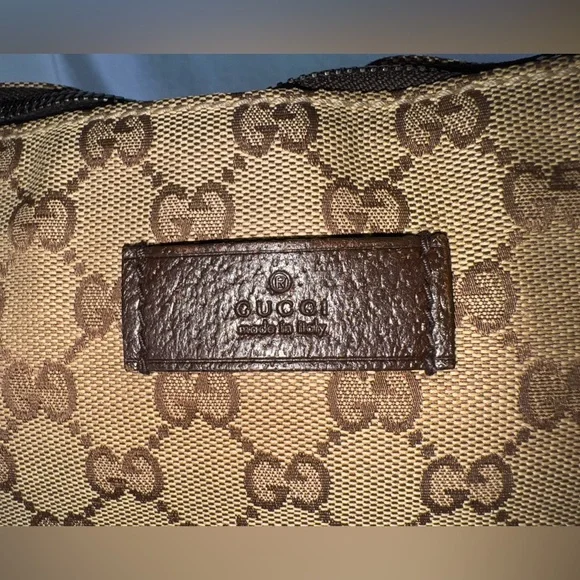 Gucci Vintage Monogram Flat Messenger Bag, Unisex. - Picture 7 of 15